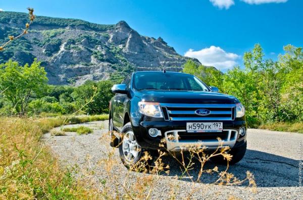 Тест-драйв обновленного Ford Ranger